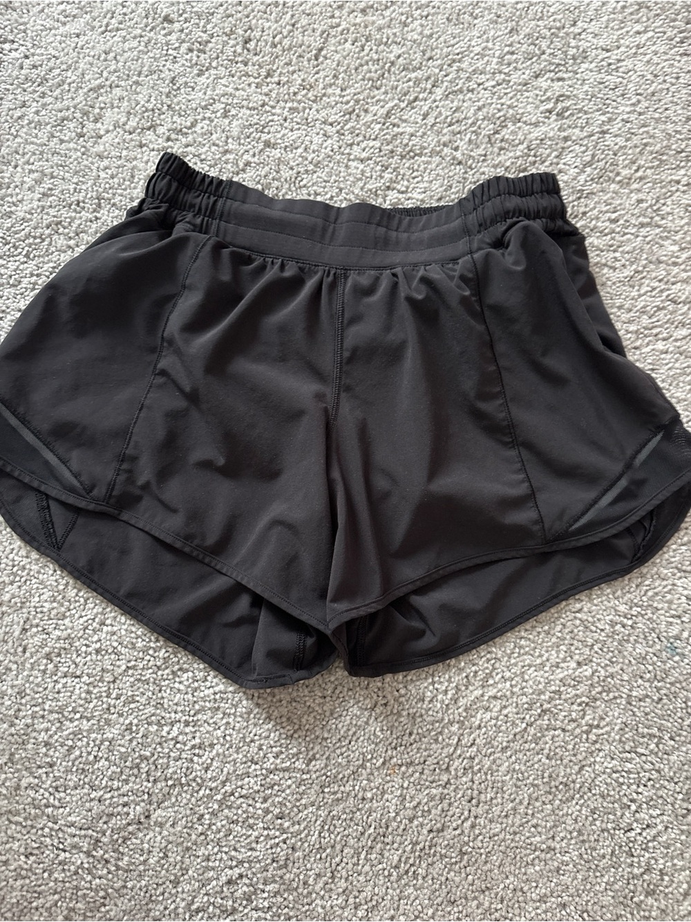 Lululemon Black Hotty Hot shorts